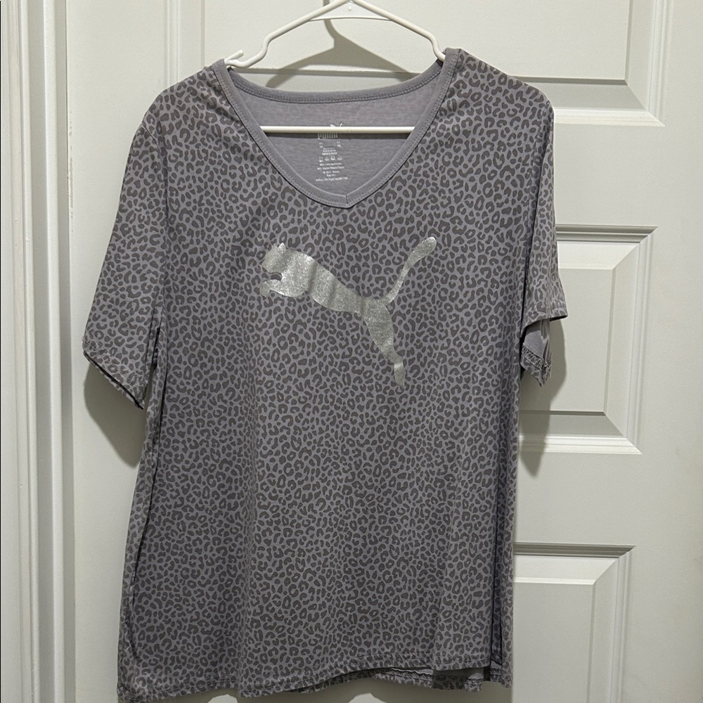 Puma Women's Short Sleeve Leopard Tee - Gray